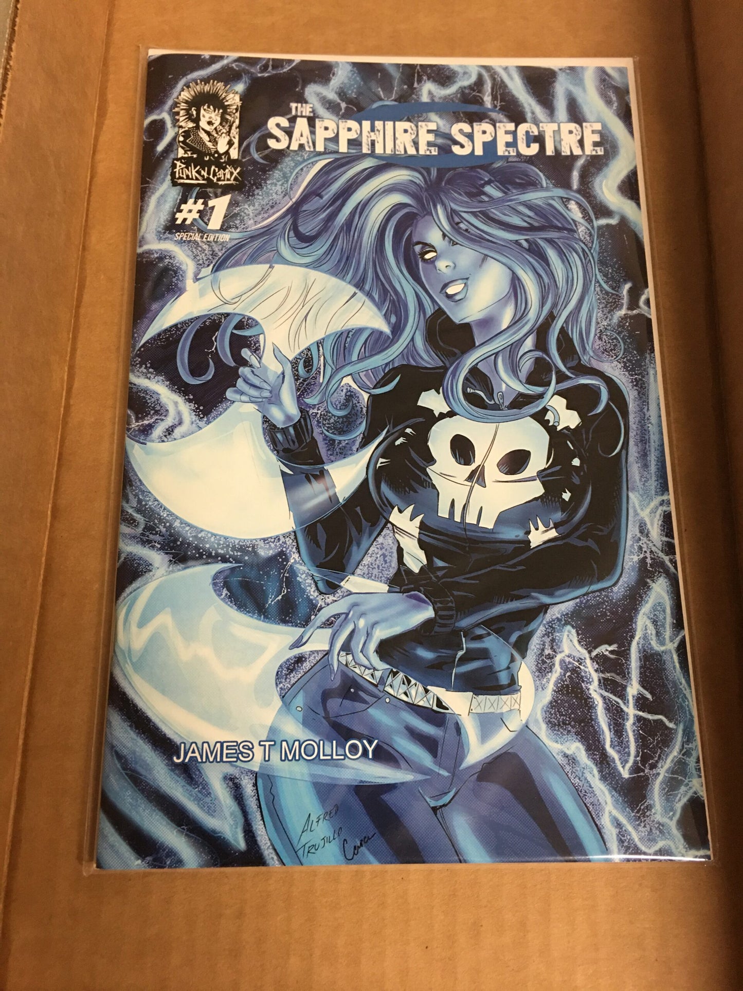 The Sapphire Spectre #1 Special Edition Alfred/Cara